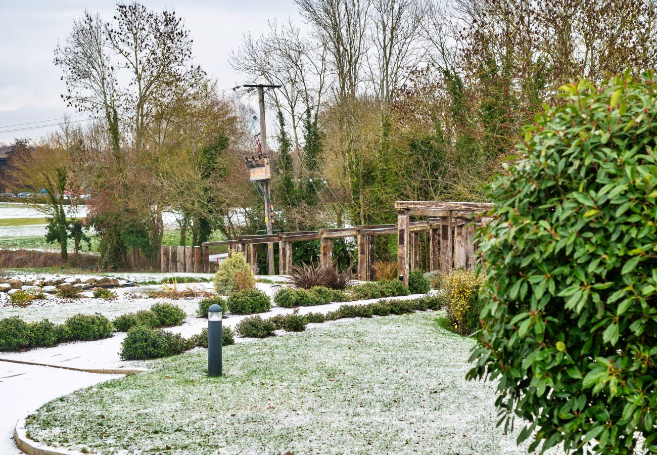 Chalet in Bourn - Churchill Luxury Lodge
