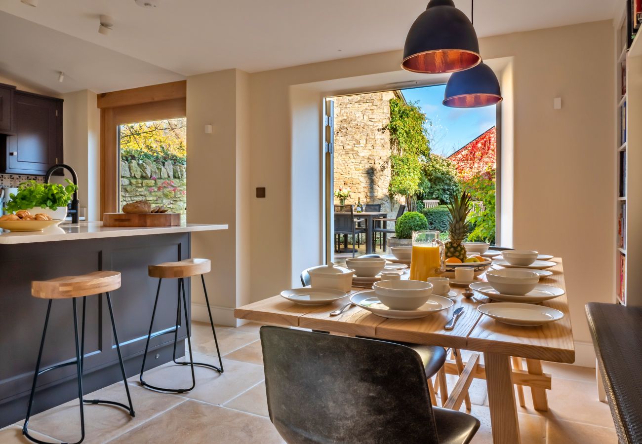 Cottage in Bledington - Bells Cottage