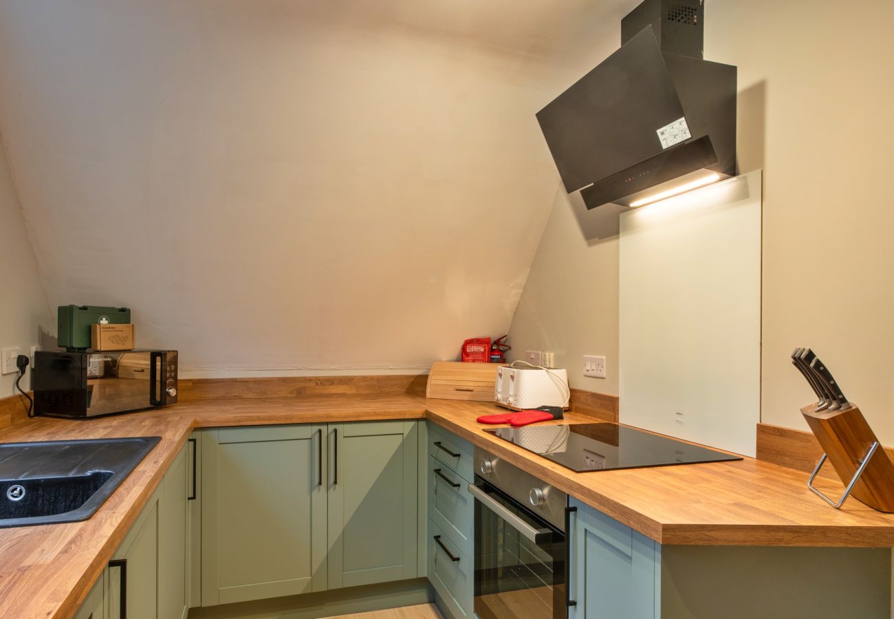 Chalet in Callington - Toblerone Lodge