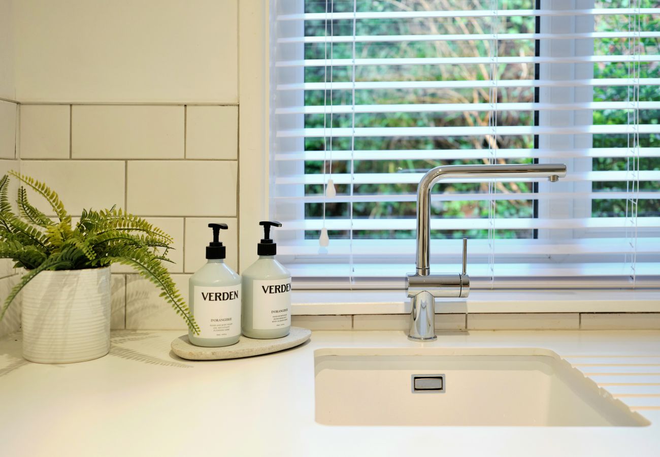 Cottage in Nancledra - Mill Stone Cottage