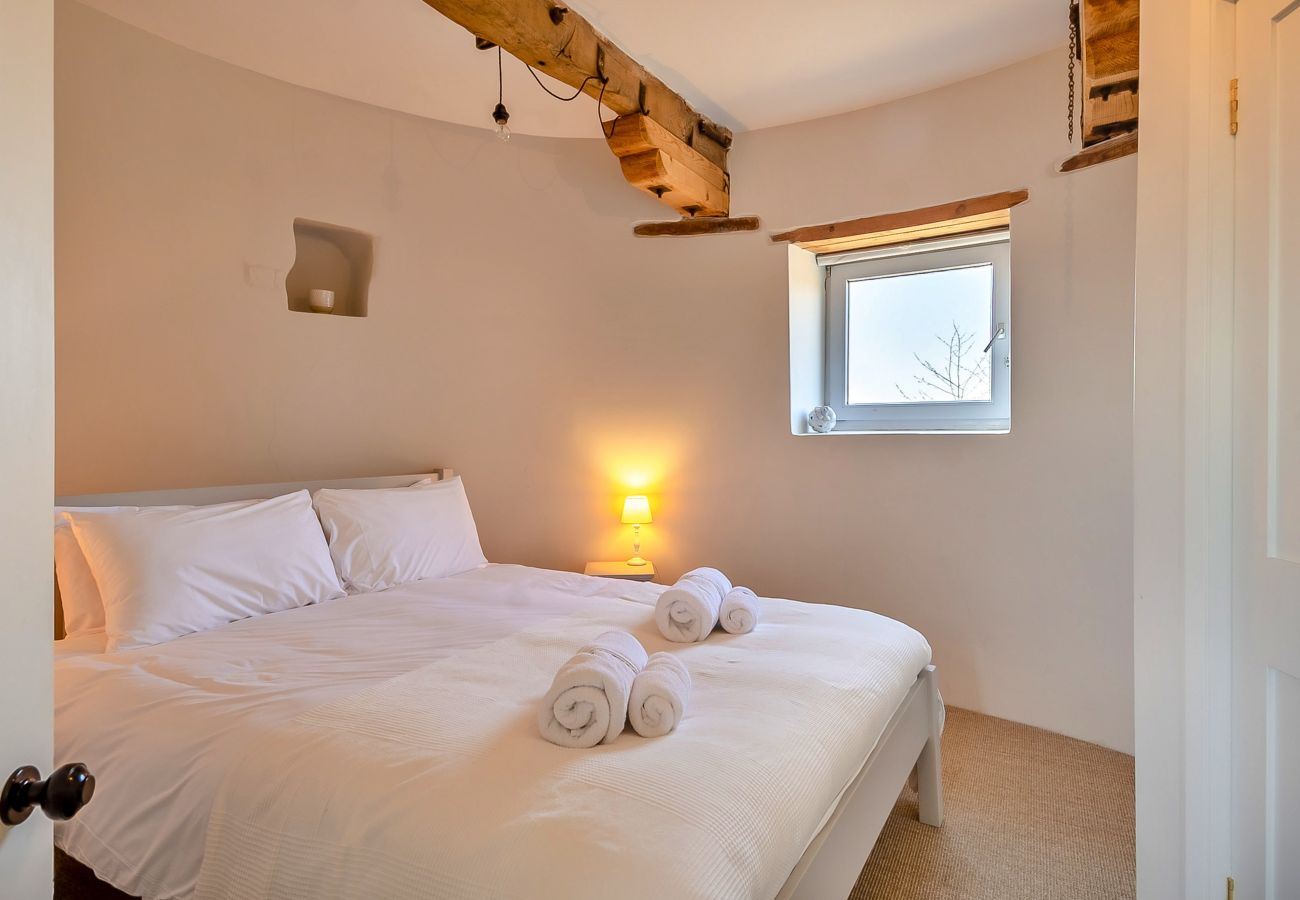 Cottage in Hindolveston - The Old Windmill