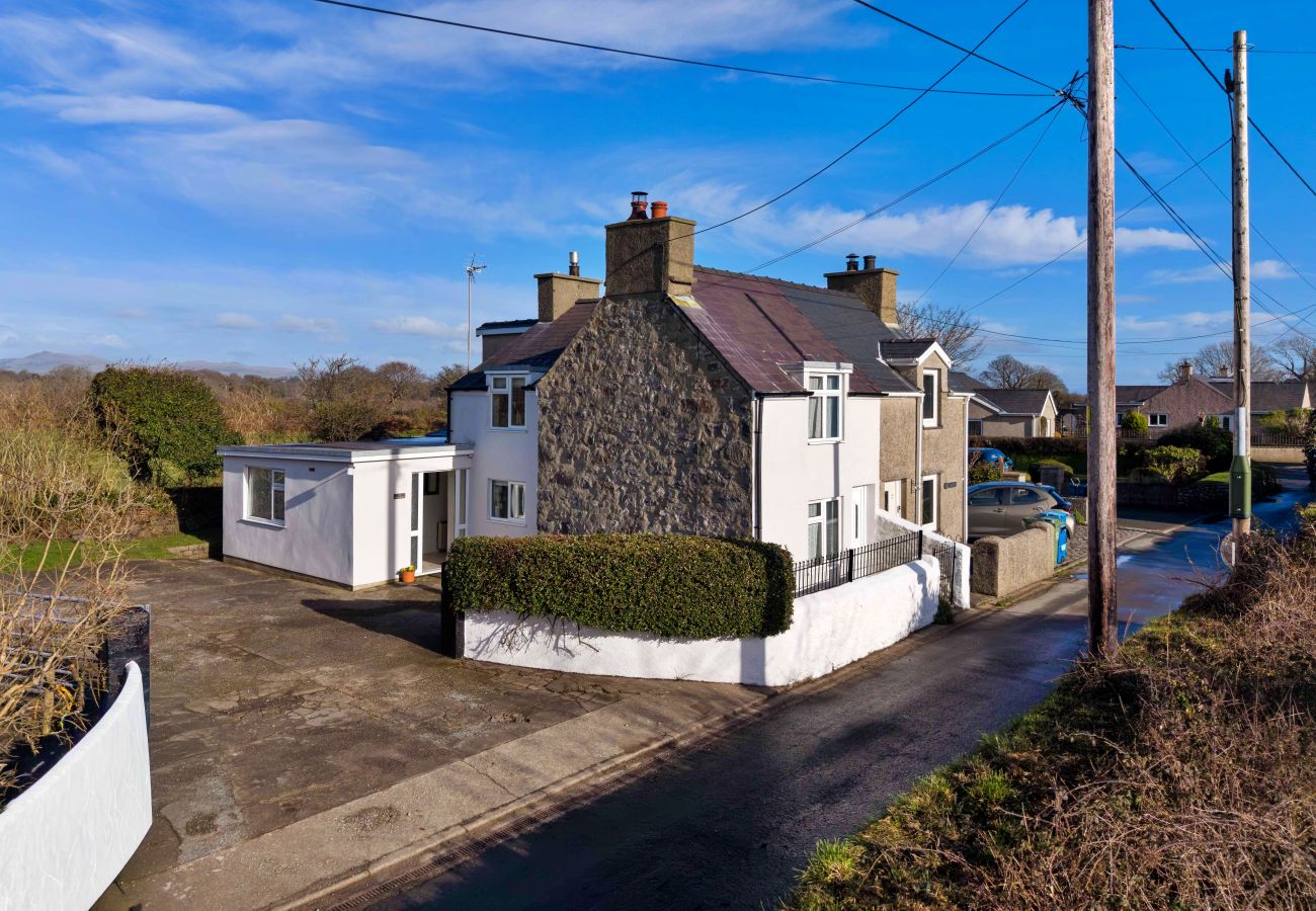 Cottage in Pwllheli - Penrhos Sea Cottage