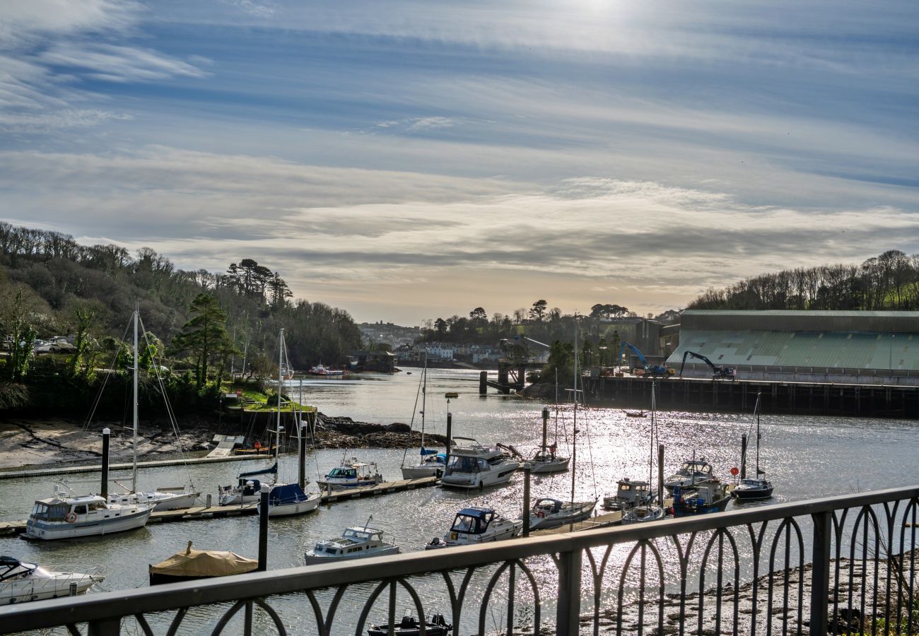 Apartment in Lanteglos - Bosuns Loft at Mixtow Creek