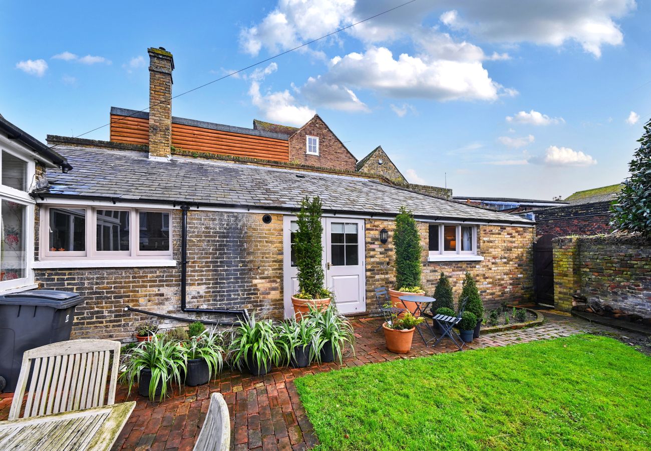 House in Sandwich - St Germain's Annexe