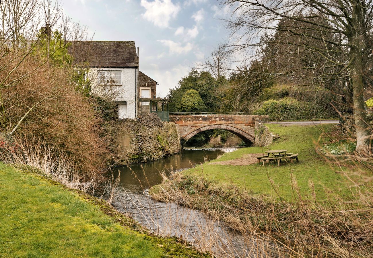 Cottage in Morland - Bourne Edge