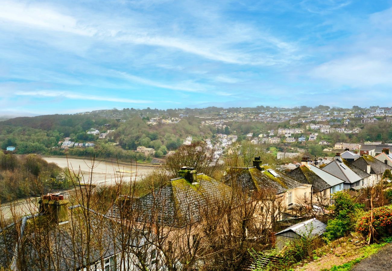 Bungalow in Looe - Goonrea