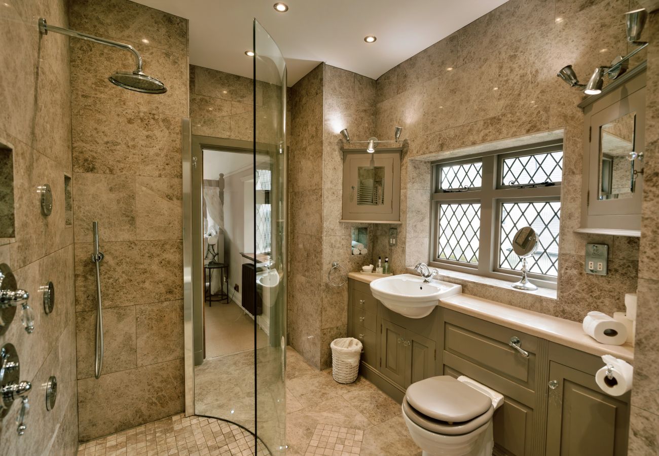 House in Disley - Greenacres