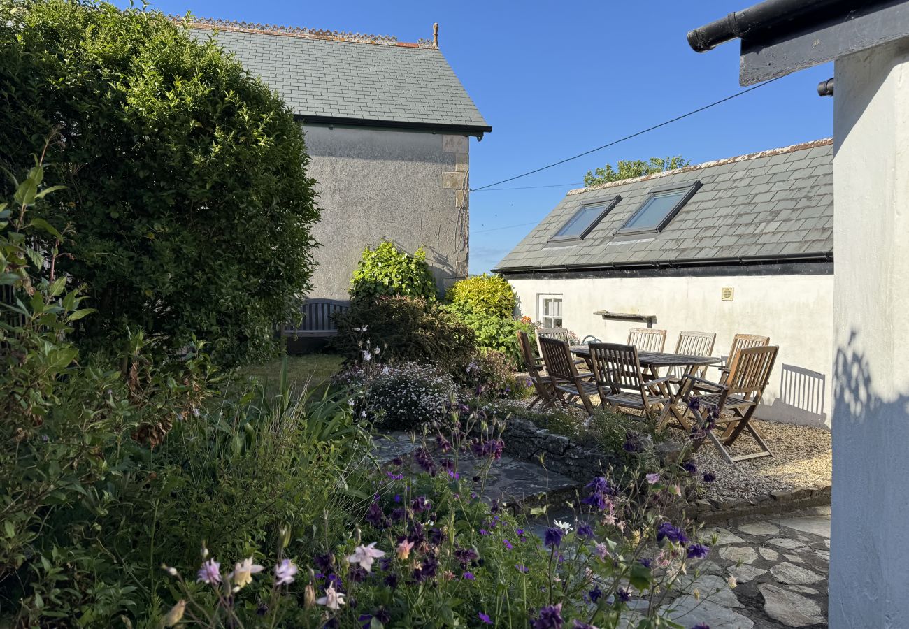 Cottage in Marhamchurch - The Old Post Cottage