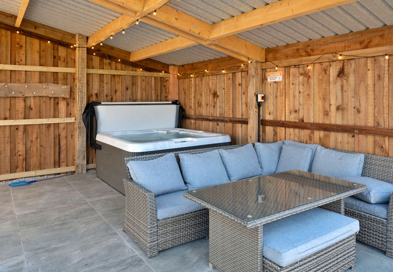 Cottage in Llanuwchllyn - Cae Rhug