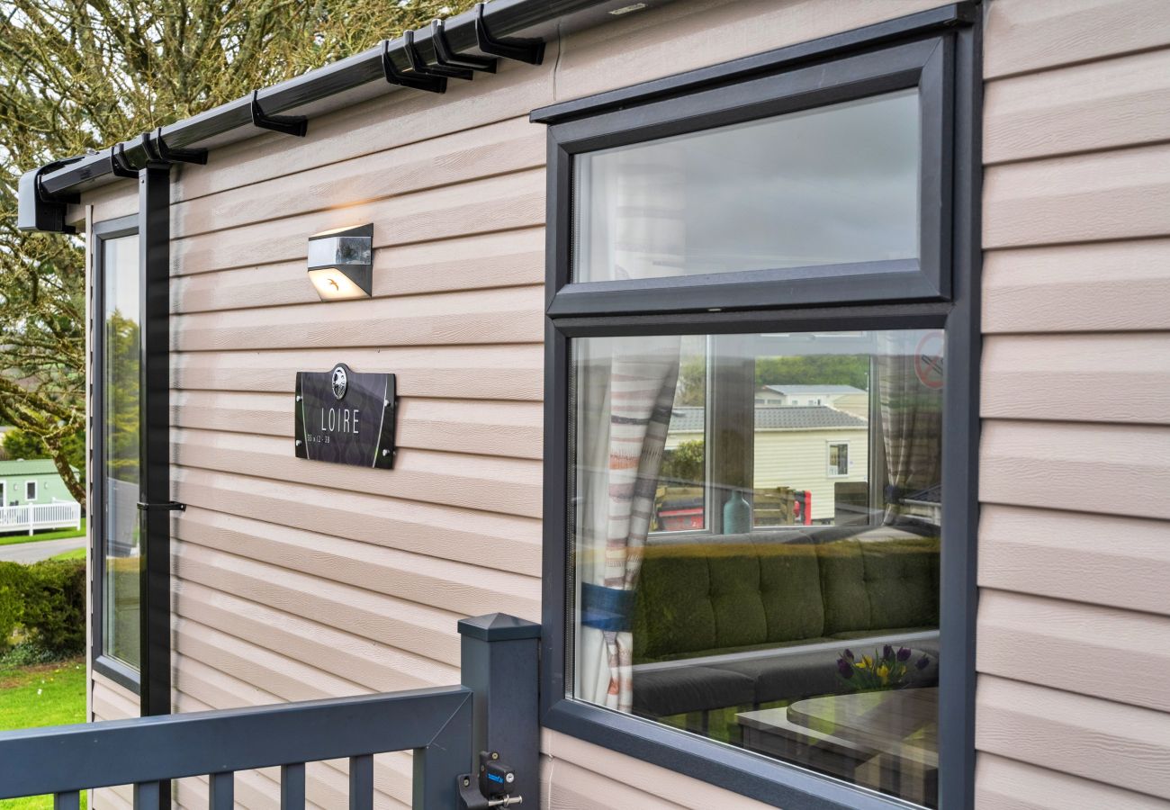 Chalet in White Cross - Pine Forest Lodge