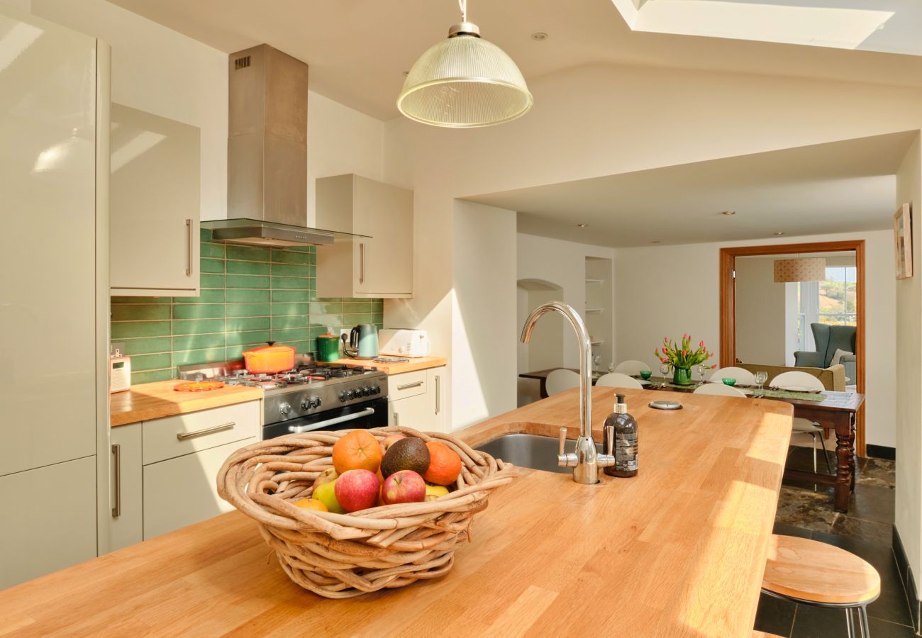 House in Falmouth - Captains No. 9