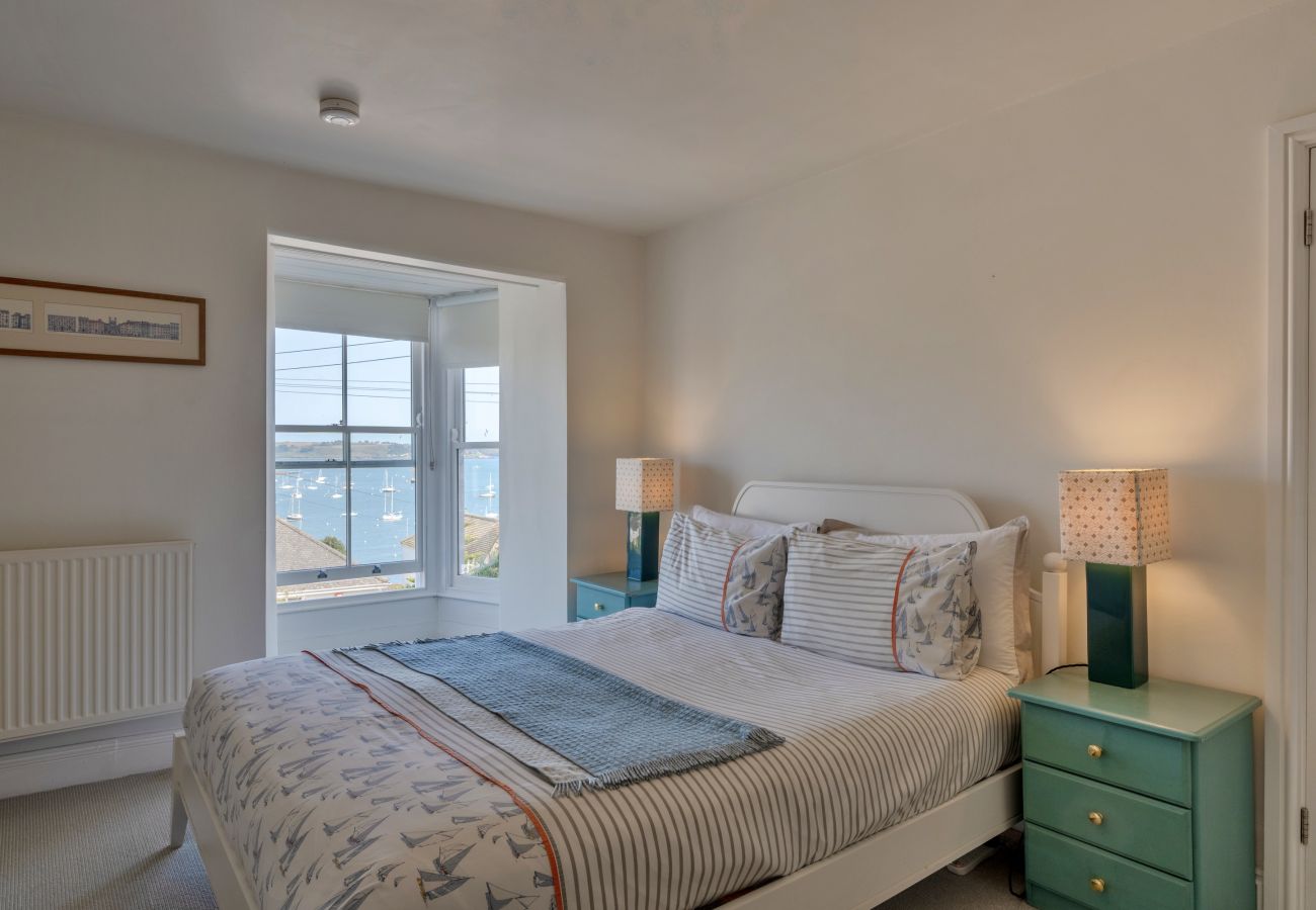House in Falmouth - Captains No. 9