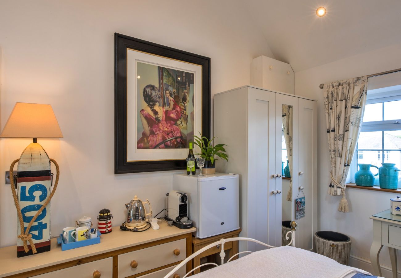 Rent by room in St Teath - The Rectory Nook Annexe