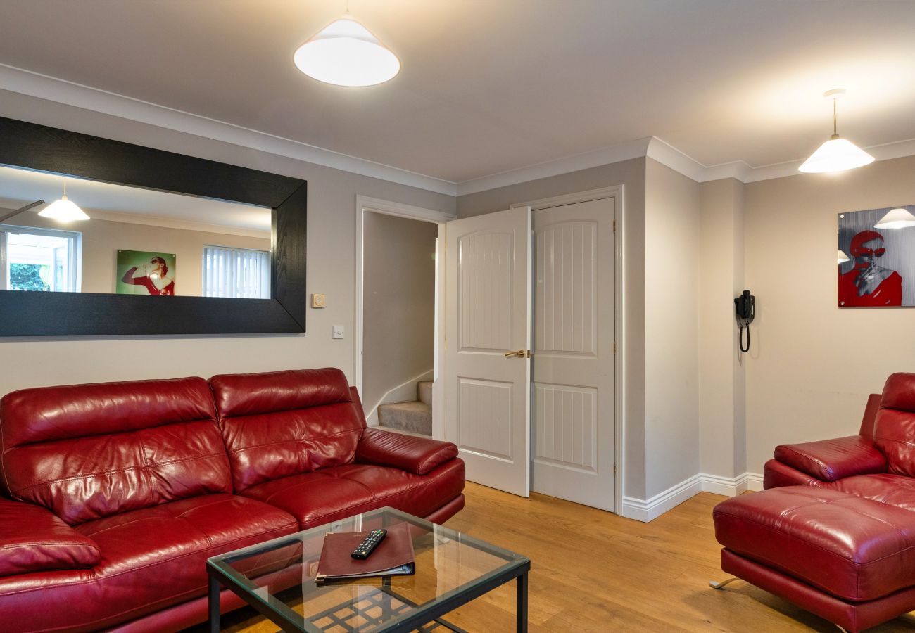 House in Bower Hinton - Hollies Cottage, Willow