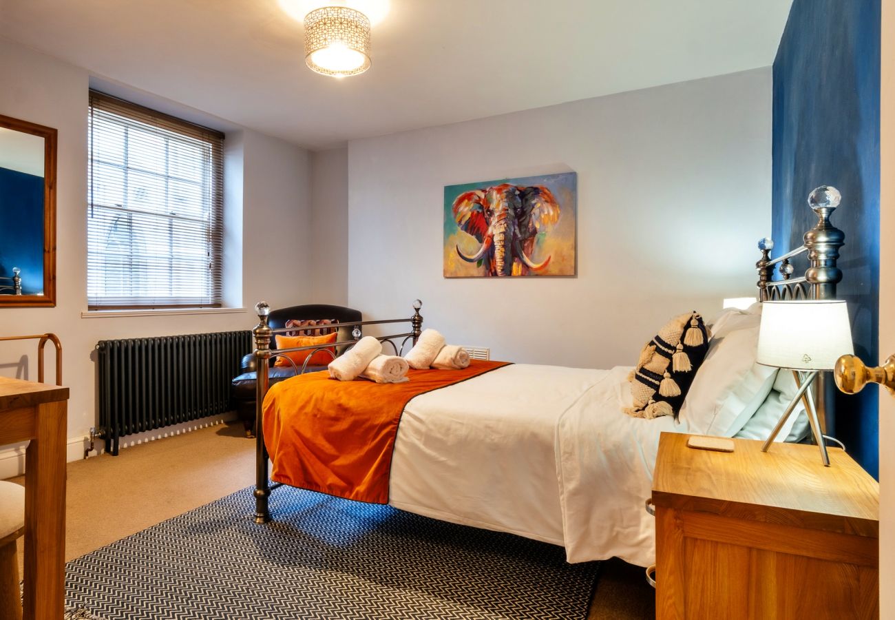 Apartment in Bath - Parade Watch