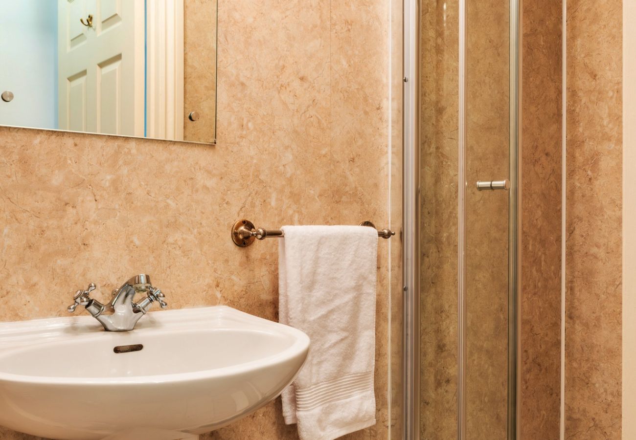 Apartment in Bath - Parade Watch