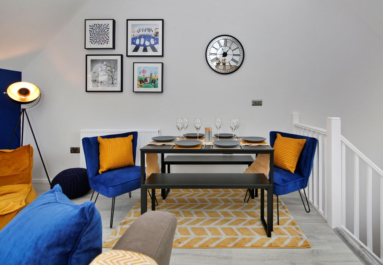 House in Whitby - Captains Retreat, Whitby