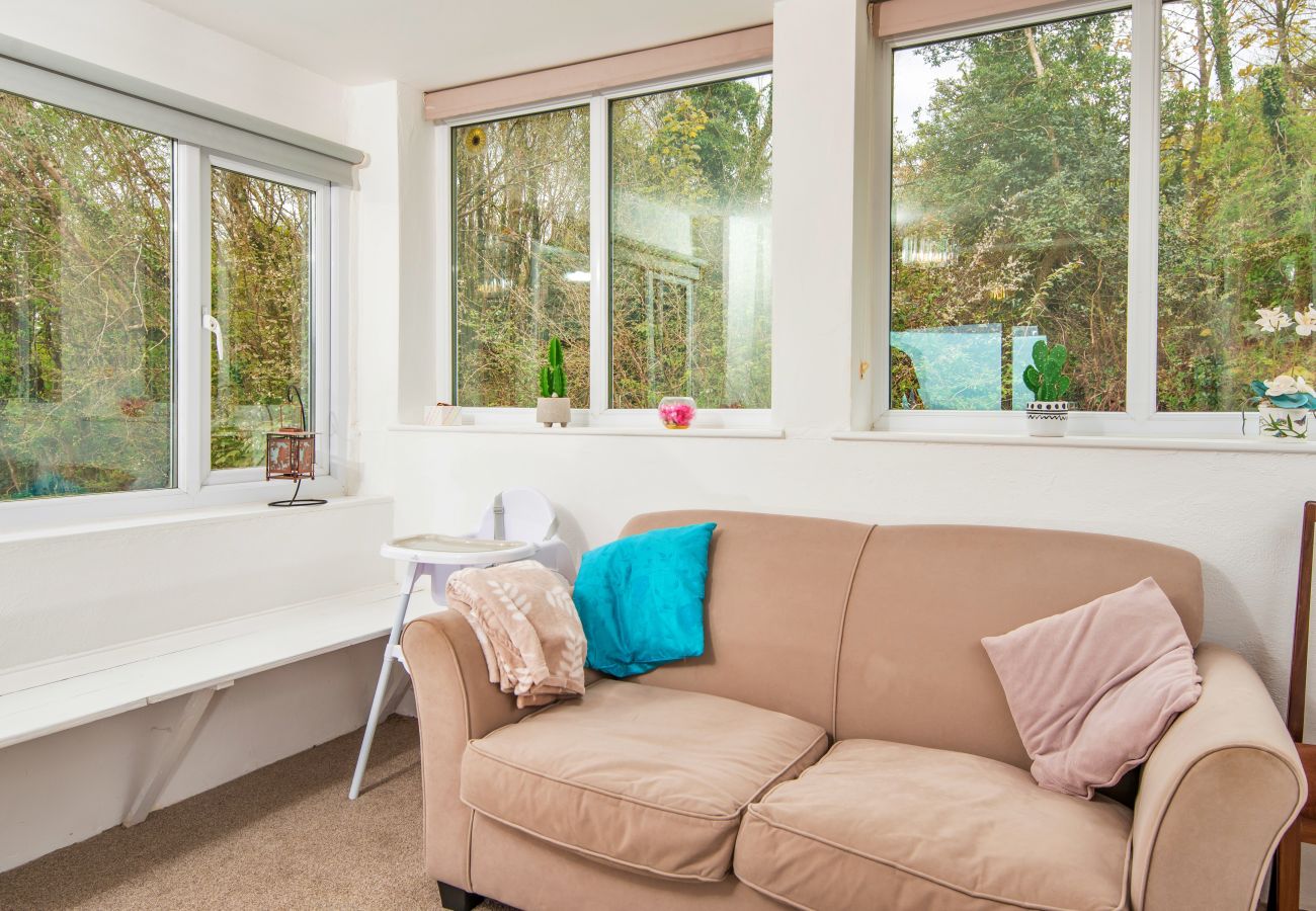 Cottage in Dinas Cross - Arfron