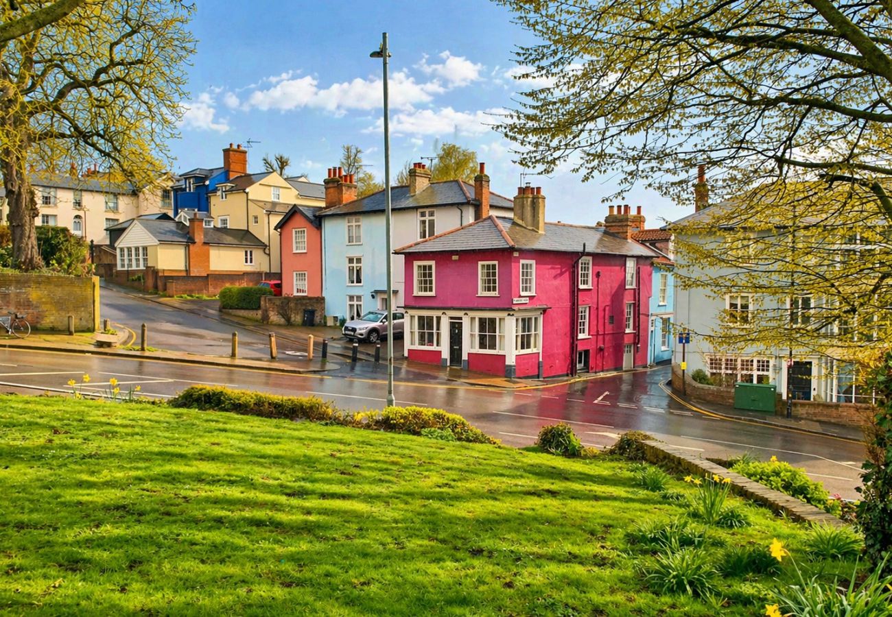 House in Maldon - The Red House, Maldon