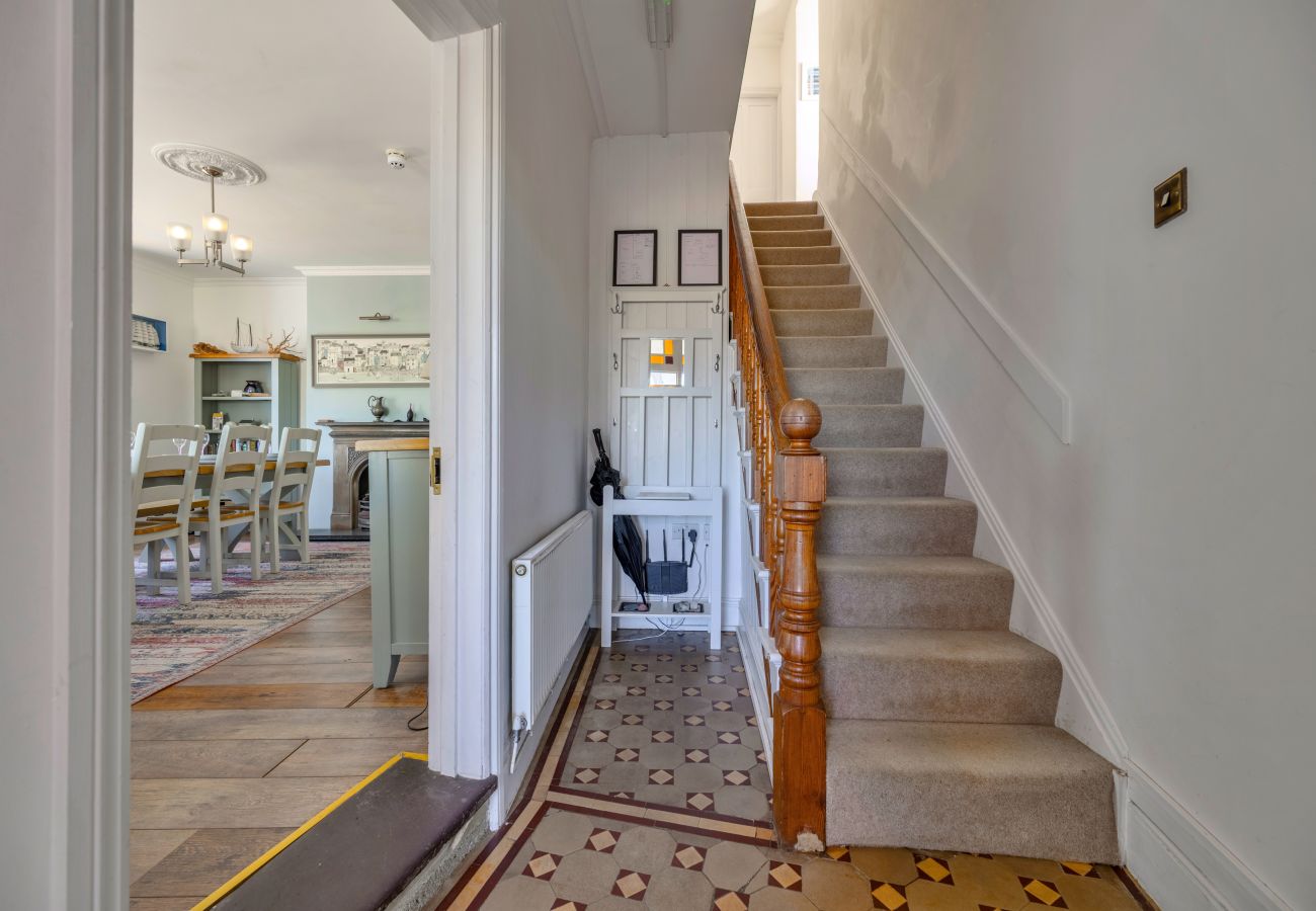 House in Criccieth - Gwynle