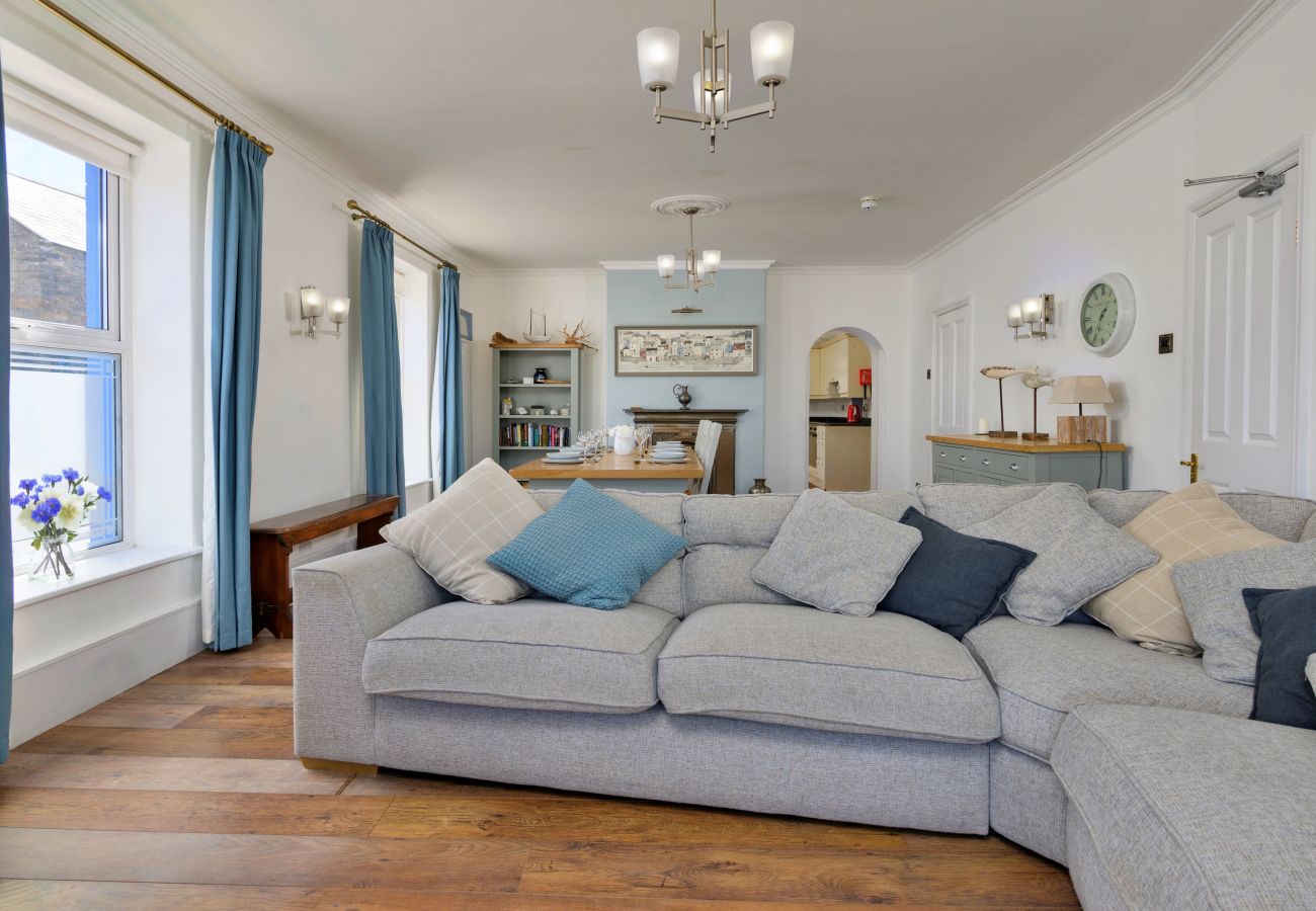 House in Criccieth - Gwynle