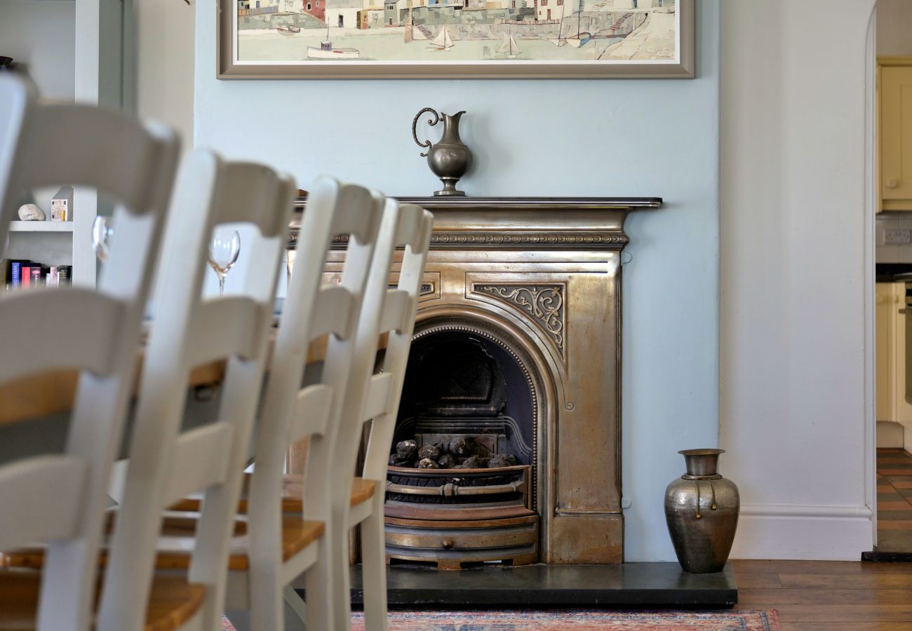 House in Criccieth - Gwynle