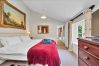 Cottage in Oakley - The Pottage
