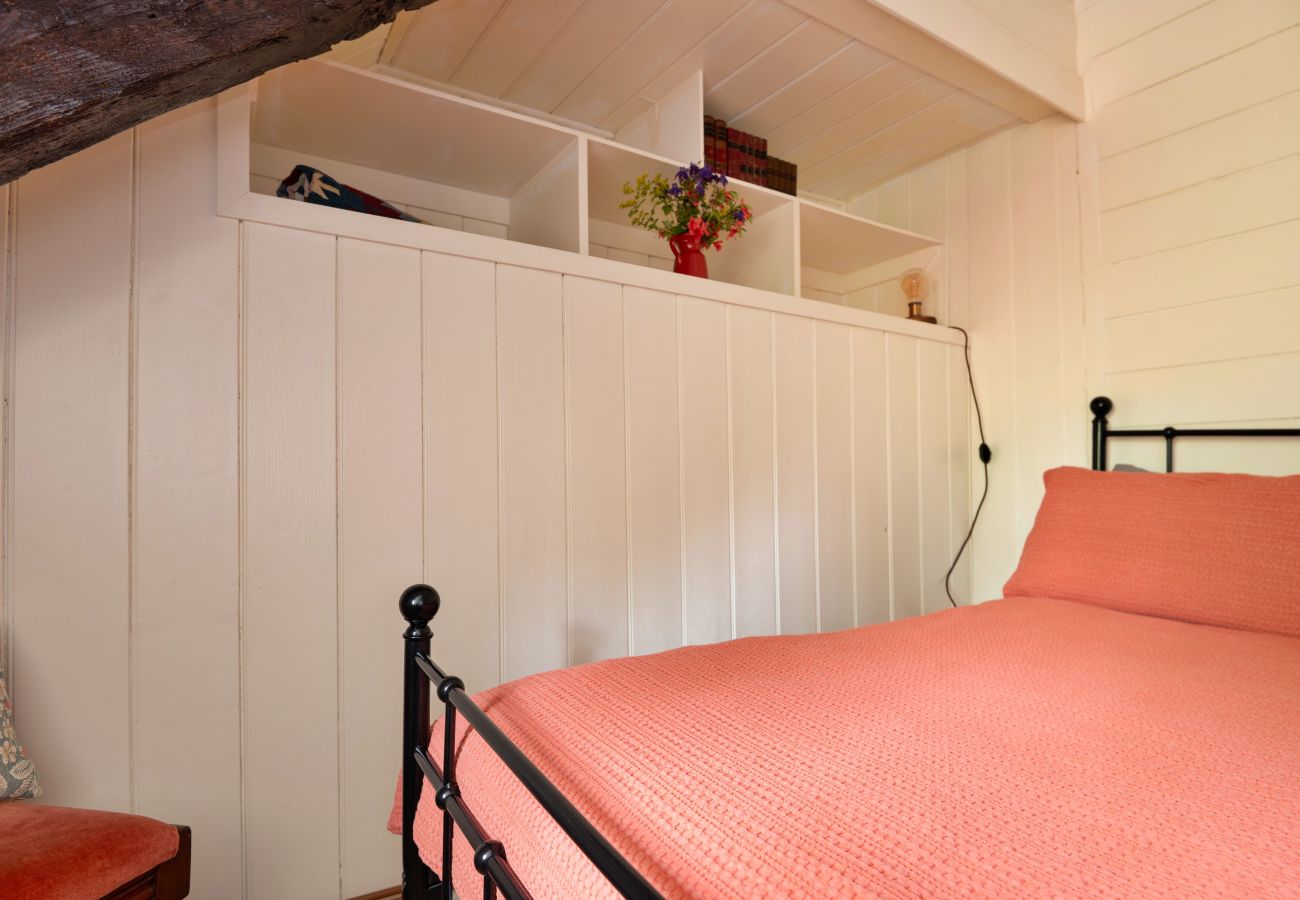 Cottage in Dolgellau - Y Cwtch