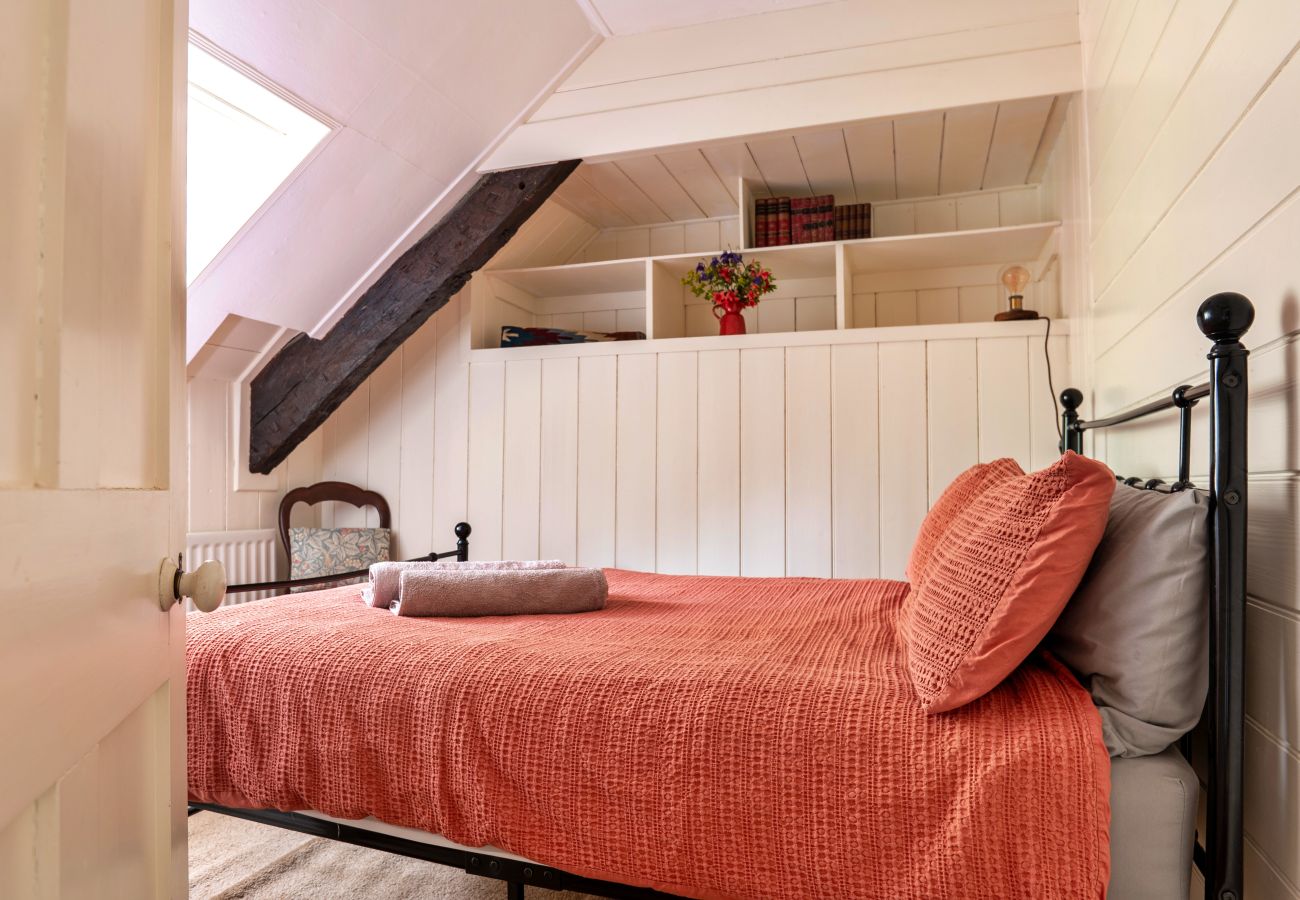 Cottage in Dolgellau - Y Cwtch