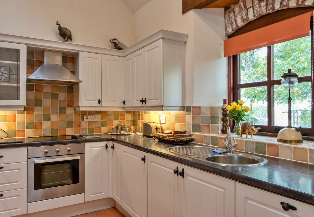 Cottage in Widemouth Bay - Roost, Quinceborough Farm