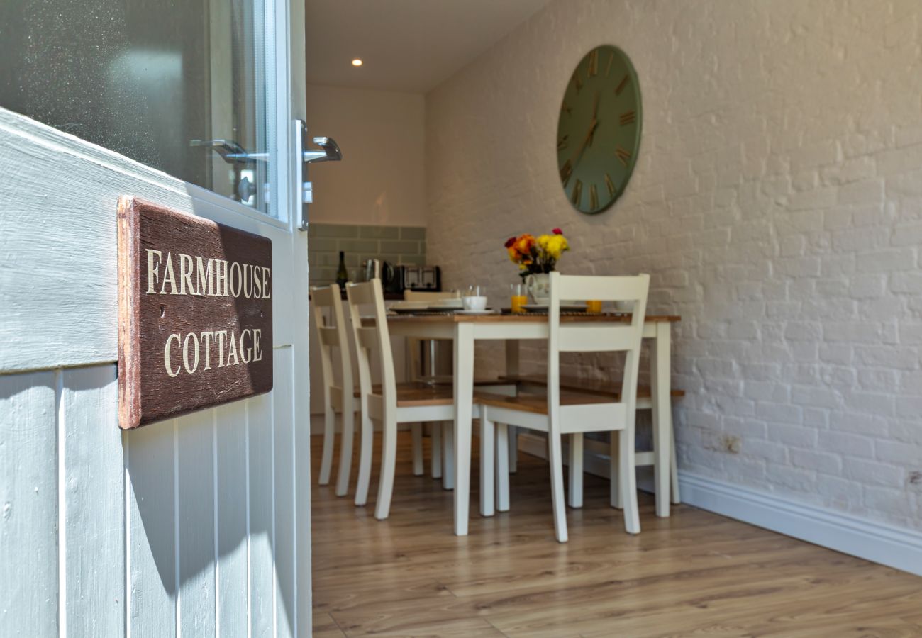 Cottage in Ashbourne - Farmhouse Cottage, Nether Burrows
