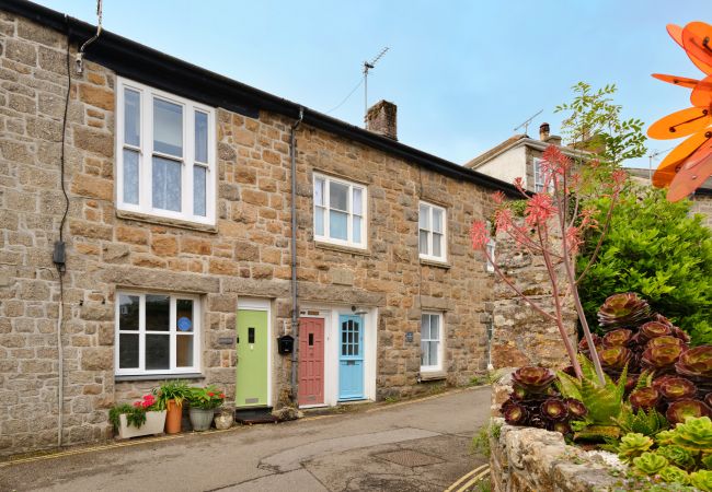  in Mousehole - Agan Chi