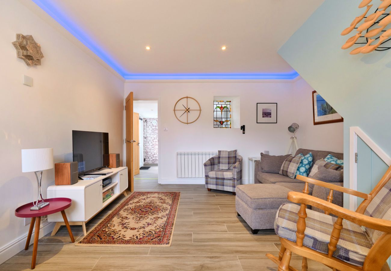 Cottage in Mousehole - Agan Chi