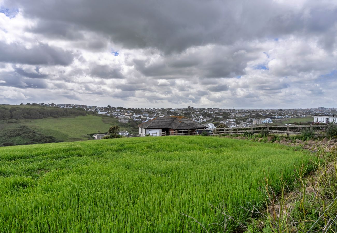 Cabin in Porth - Sea 2