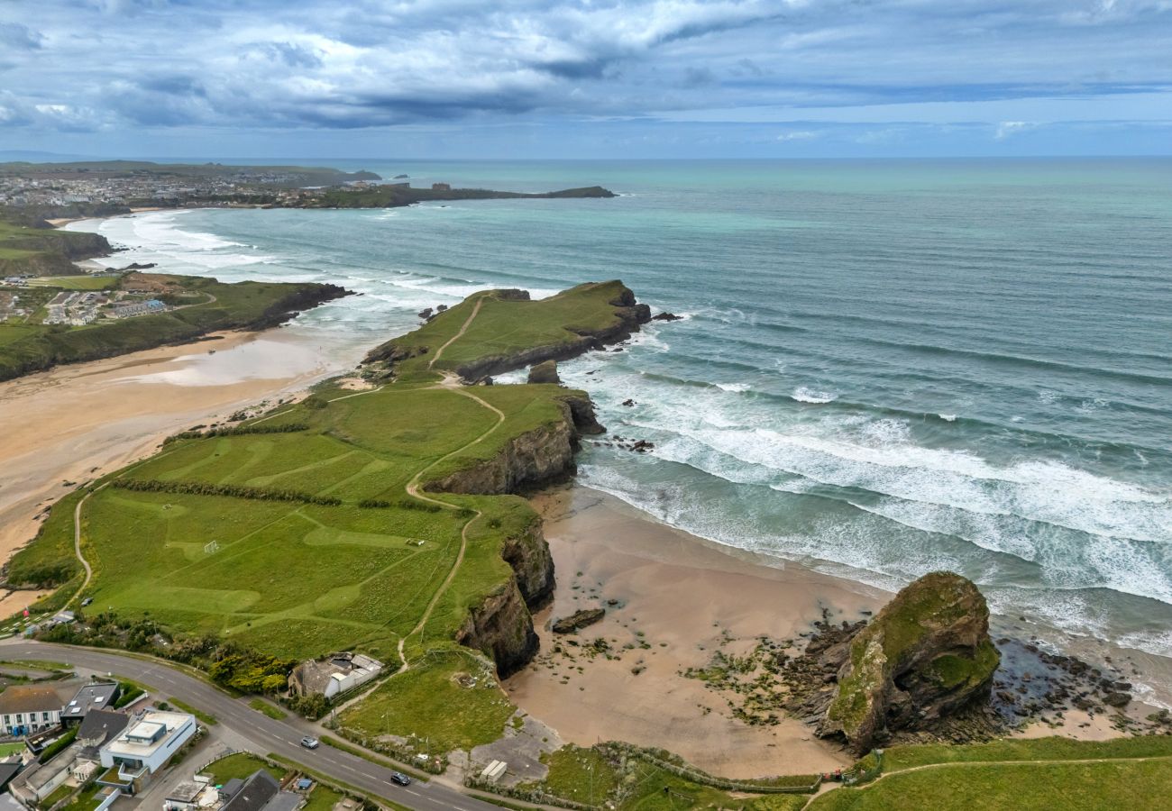 Cabin in Porth - Sea 2