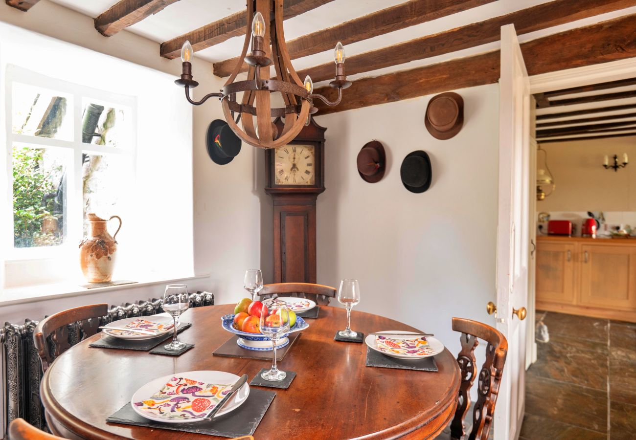 Cottage in Dolgellau - Little Meadow Retreat