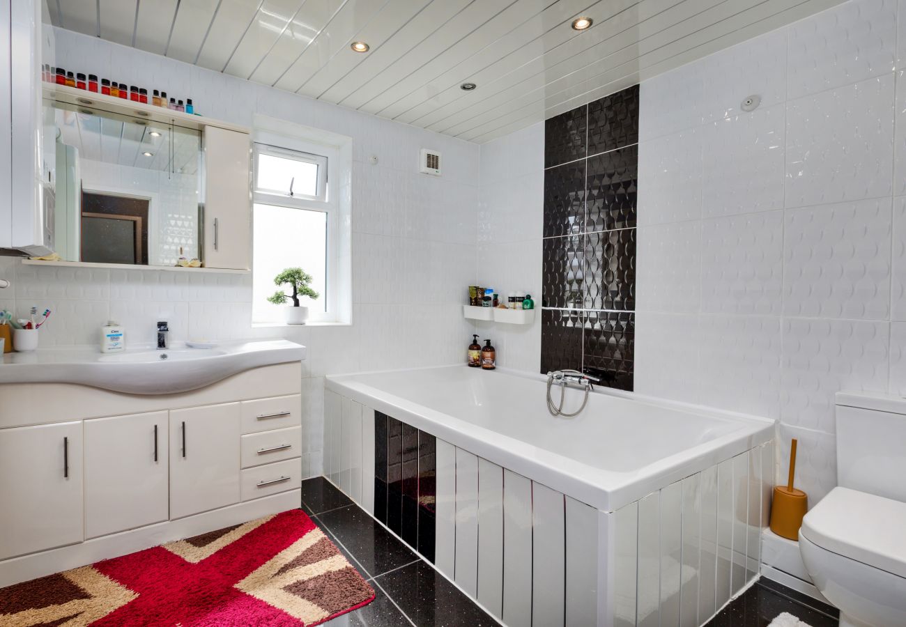 House in Stockton-on-Tees - Oakdene