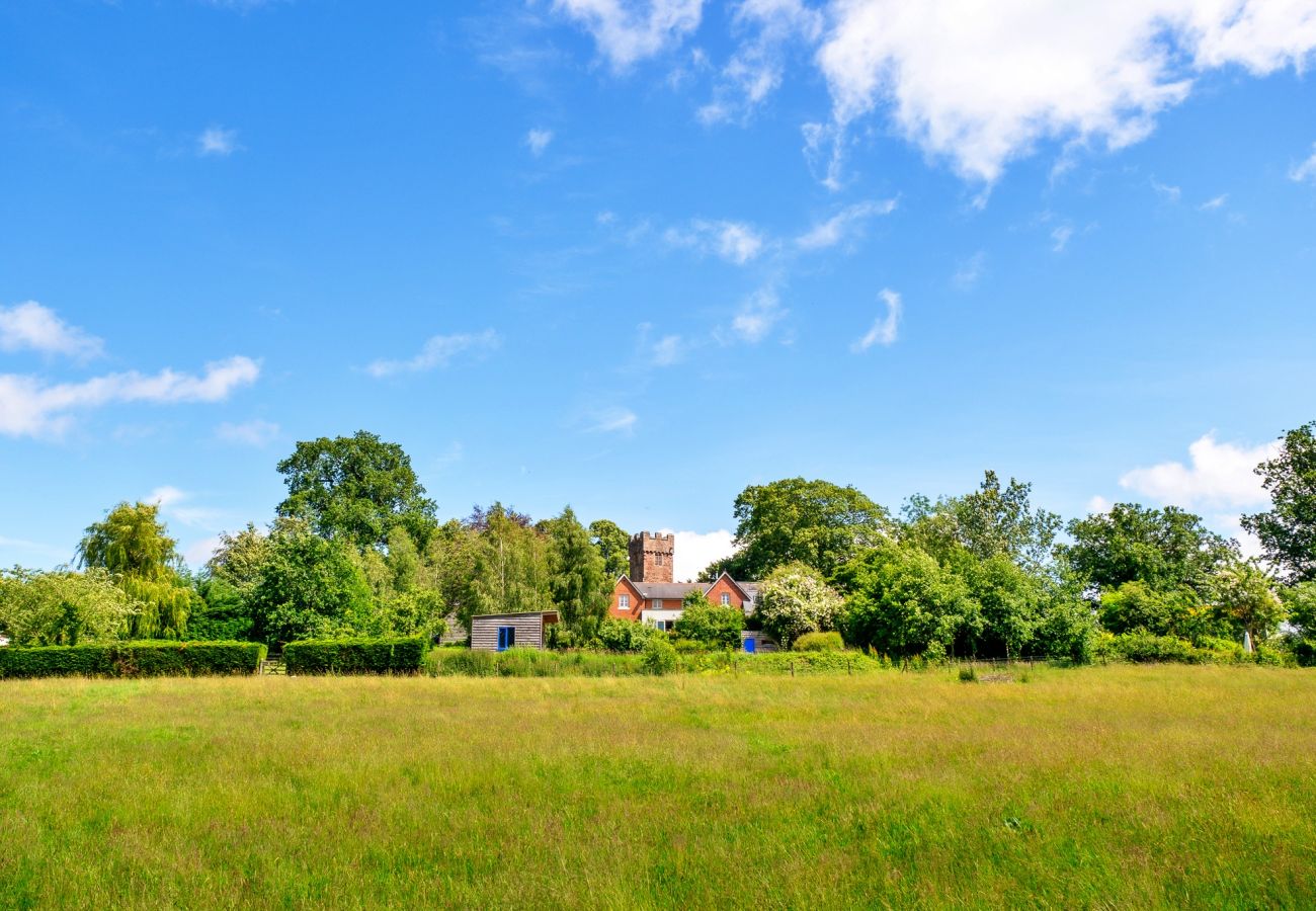 House in Raglan - The Old Schoolhouse at Penrhos