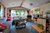 Chalet in Great Thorness - Seascape