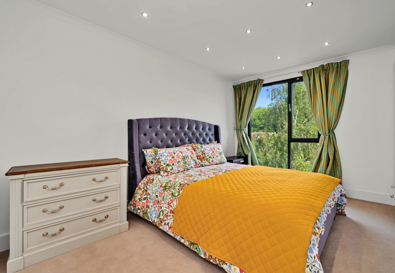 House in Chiswick  - Ellesmere