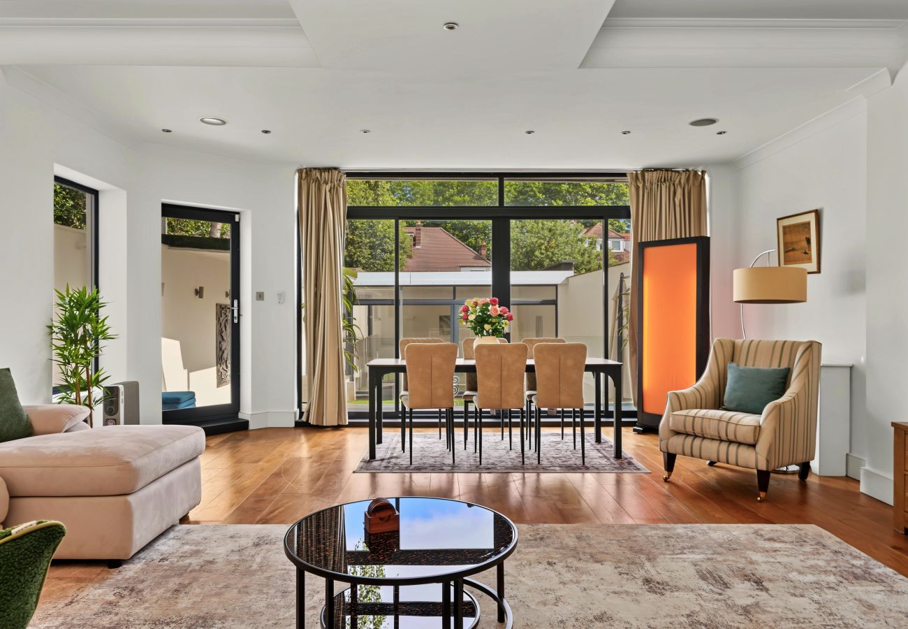 House in Chiswick  - Ellesmere