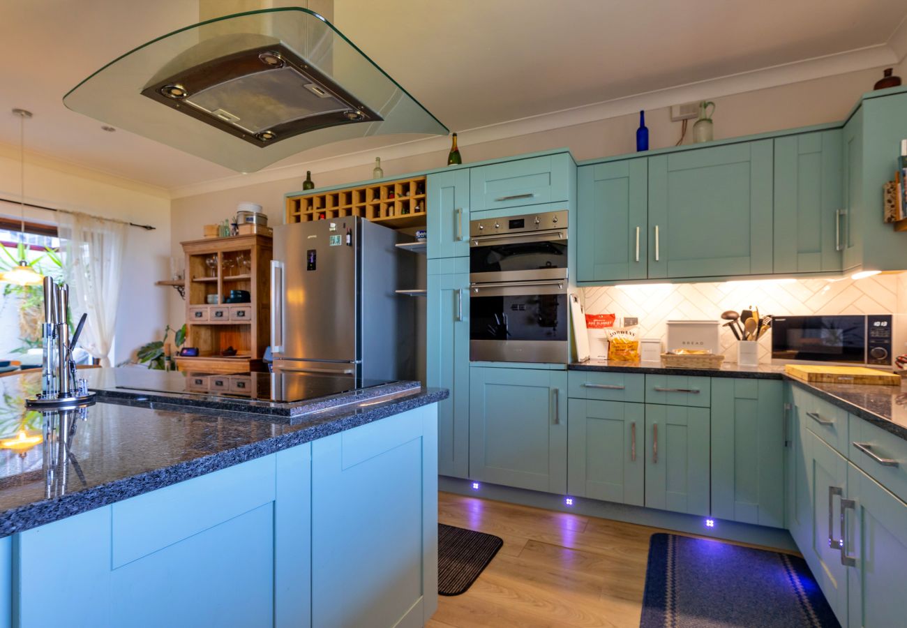 House in Prestatyn - Yr Ardd Bellaf