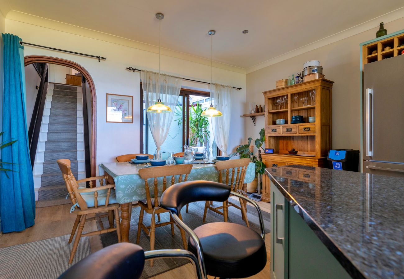 House in Prestatyn - Yr Ardd Bellaf