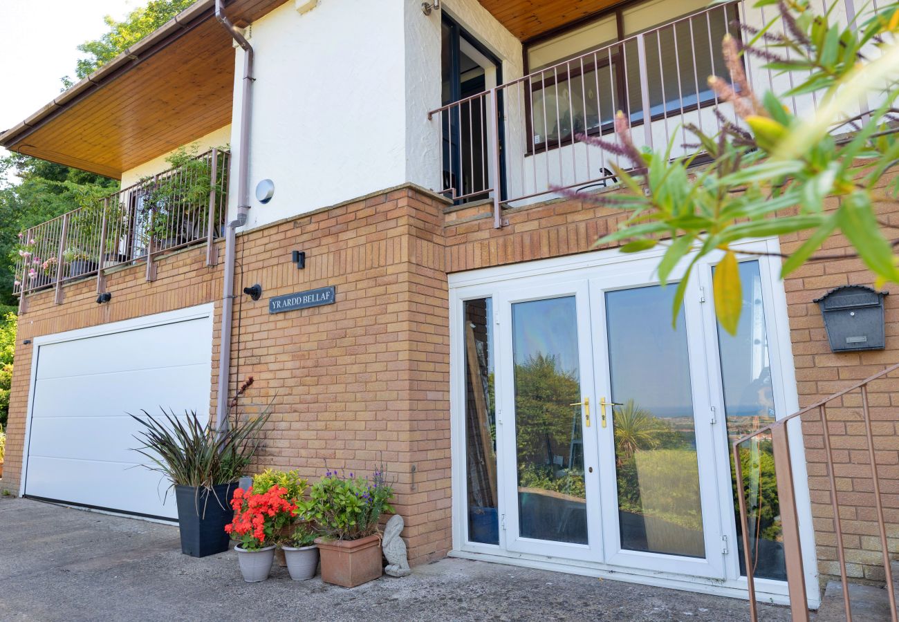 House in Prestatyn - Yr Ardd Bellaf