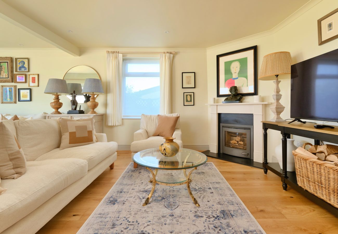 House in Porthcothan Bay - The Coast House
