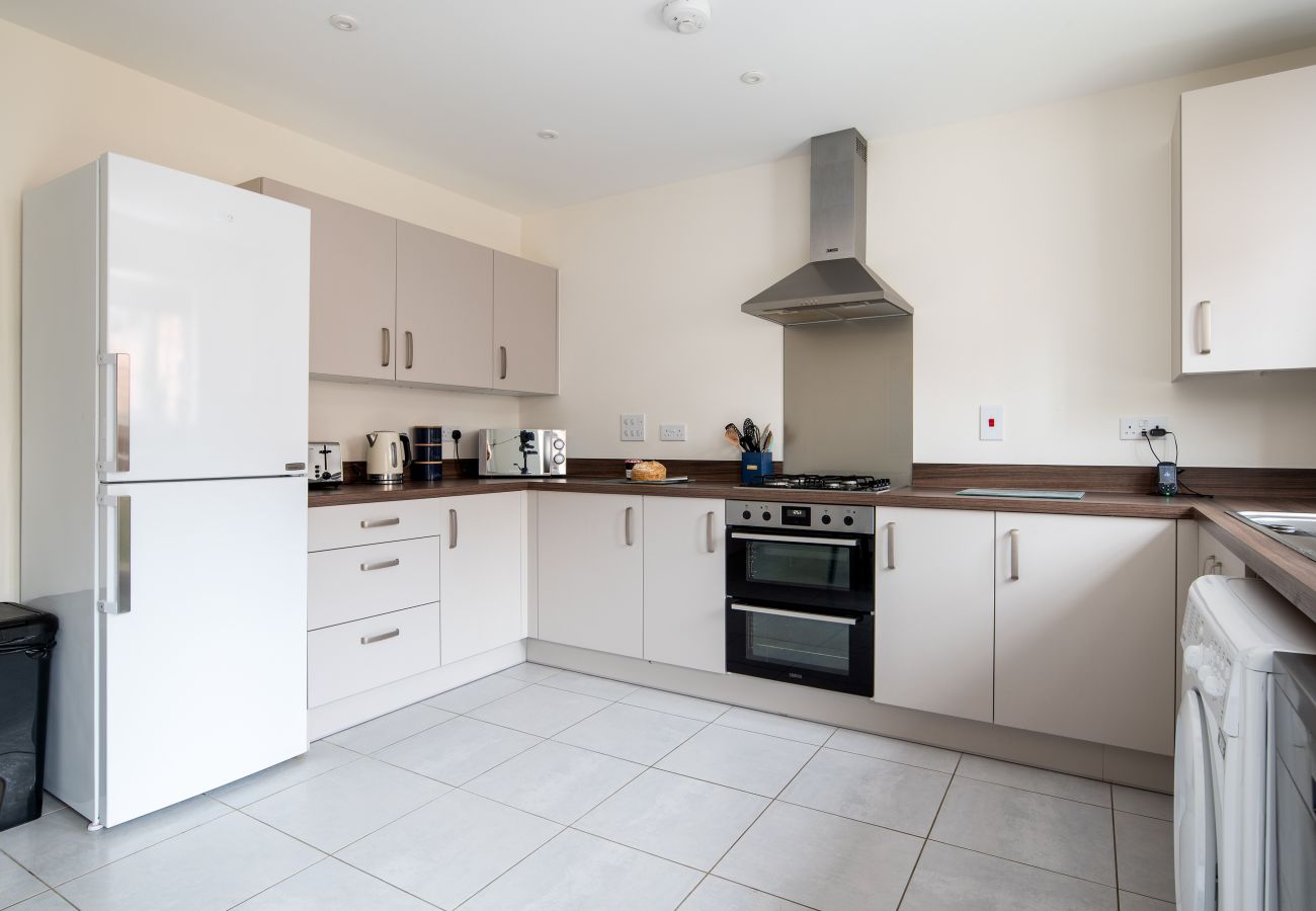 Cottage in Brackley - Field View