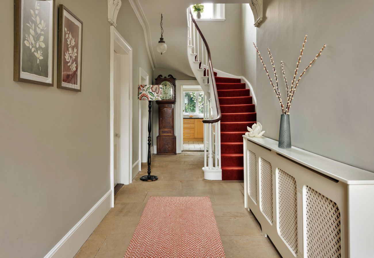 House in Bow - Spinney Corner