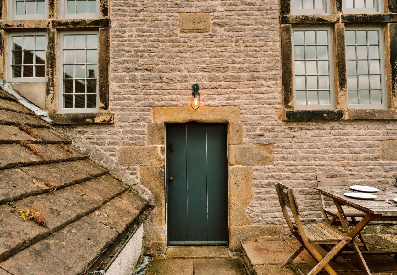 House in Bradwell - Heather View Chapel