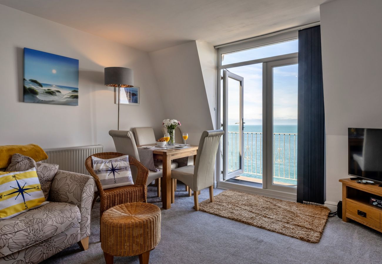 Apartment in Ilfracombe - Sea Views Apartment in Ilfracombe