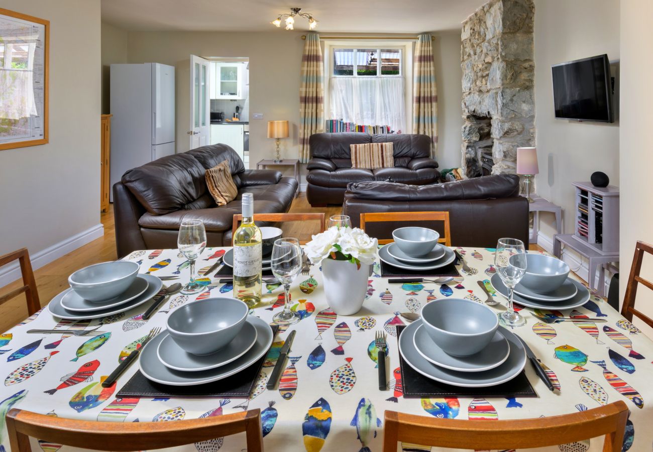House in Llanbedr - Artro View
